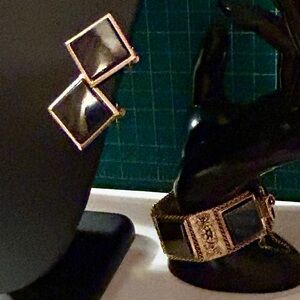 Vintage black onyx glass Filigree Old Hollywood chunky bracelet clip on earrings